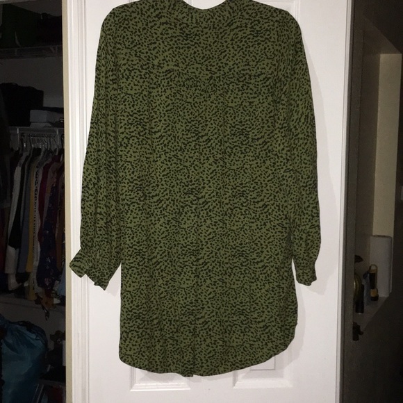 H&M, women’s tunic, size 2 - Picture 4 of 7